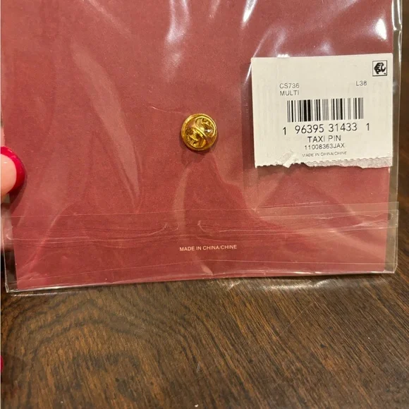 Coach Yellow Taxi Pin - Picture 2 of 2